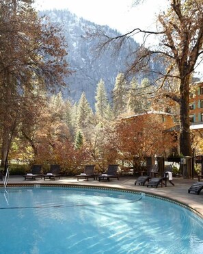Outdoor pool, open 9:00 AM to 5:00 PM, pool umbrellas, sun loungers