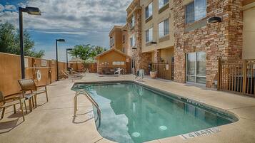 ์ผ์ธ ์์์ฅ