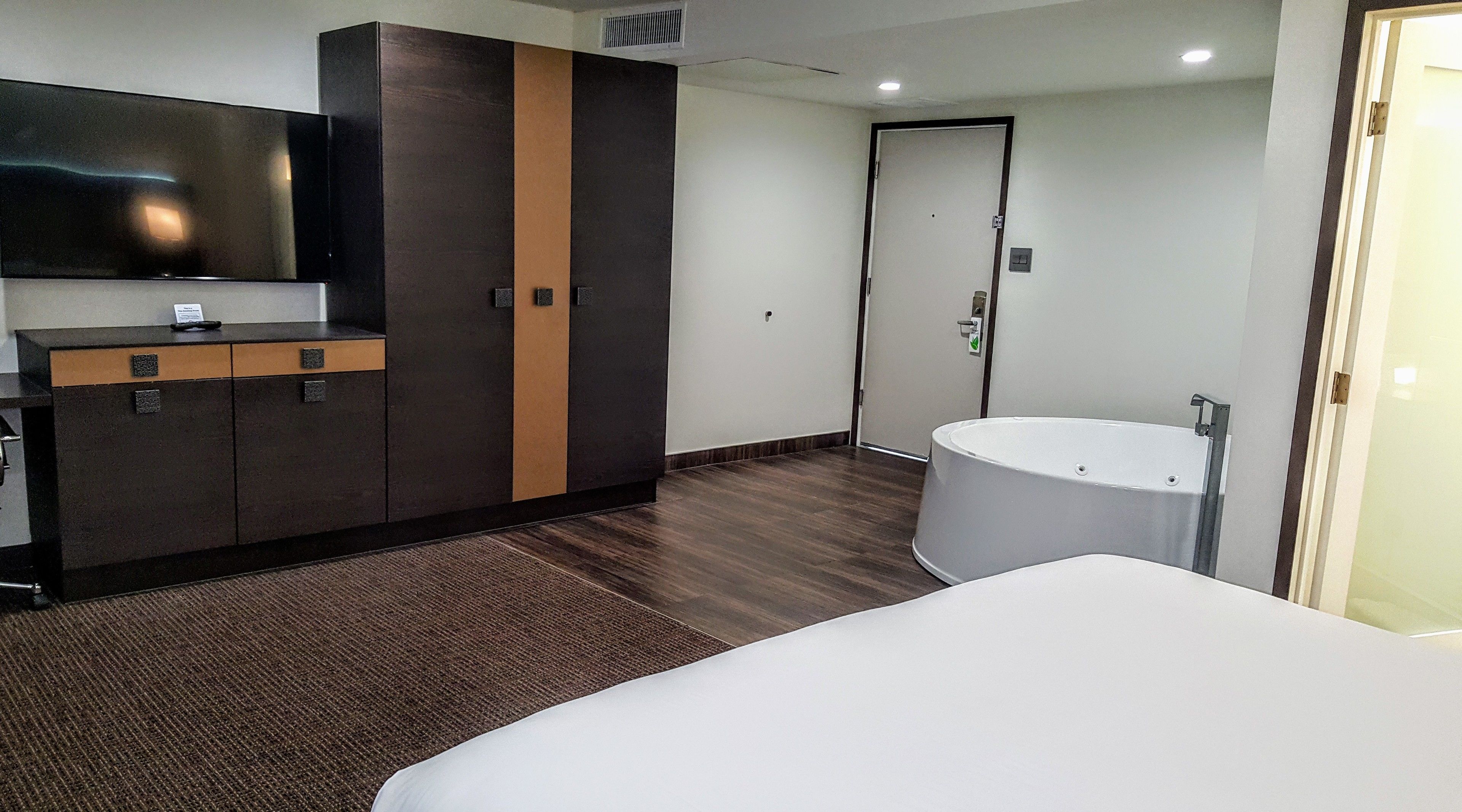 Photo - Hotel Xilo Glendale