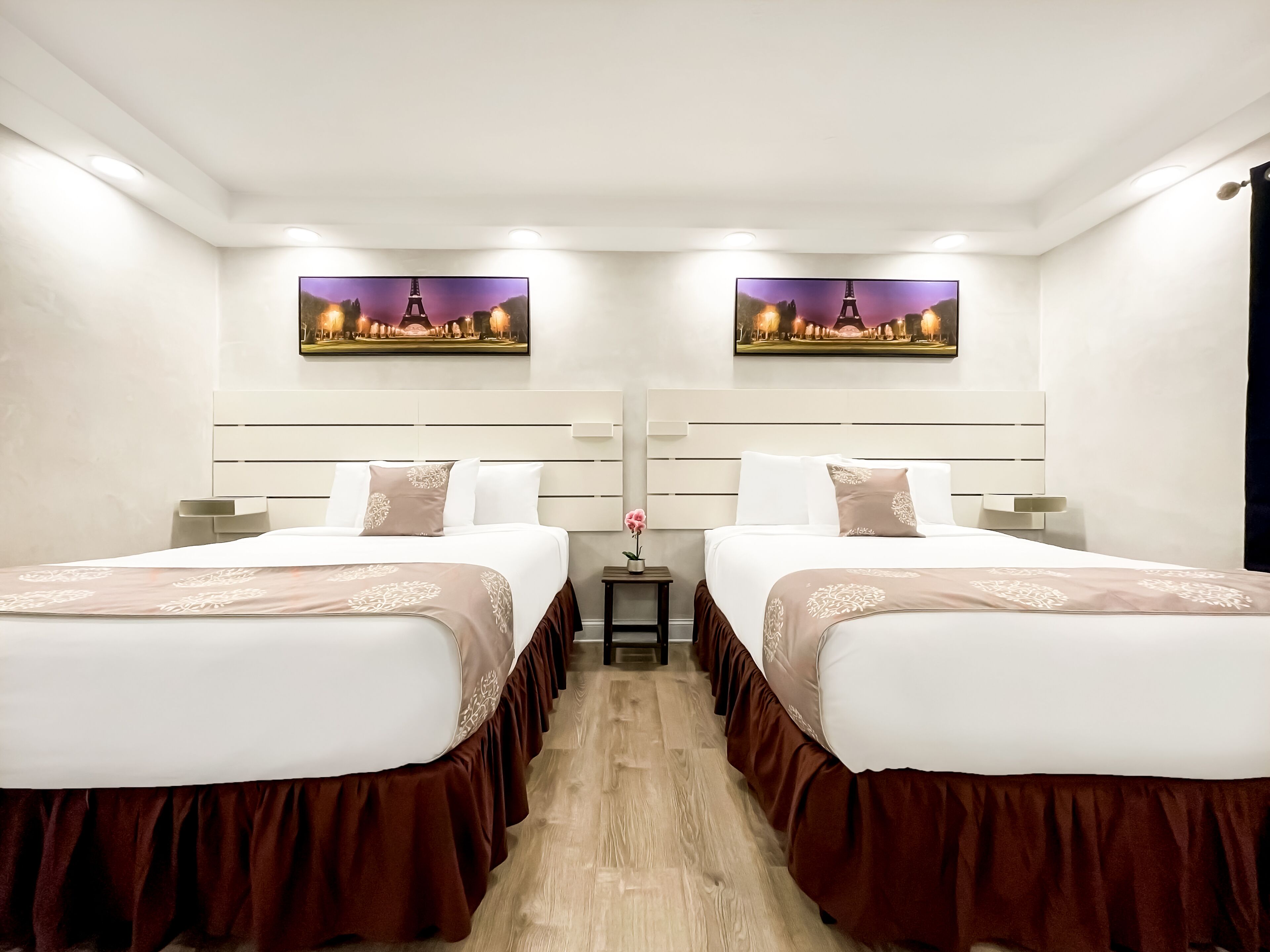 Standard Room, 2 Double Beds | In-room safe, iron/ironing board, cots/infant beds, rollaway beds