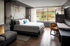 Room, 1 King Bed with Sofa bed, River View - Morgantown Marriott at Waterfront Place (Morgantown)