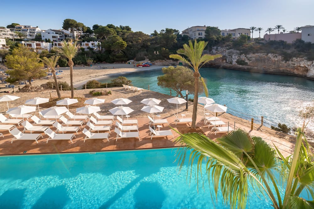 Barceló Ponent Beach