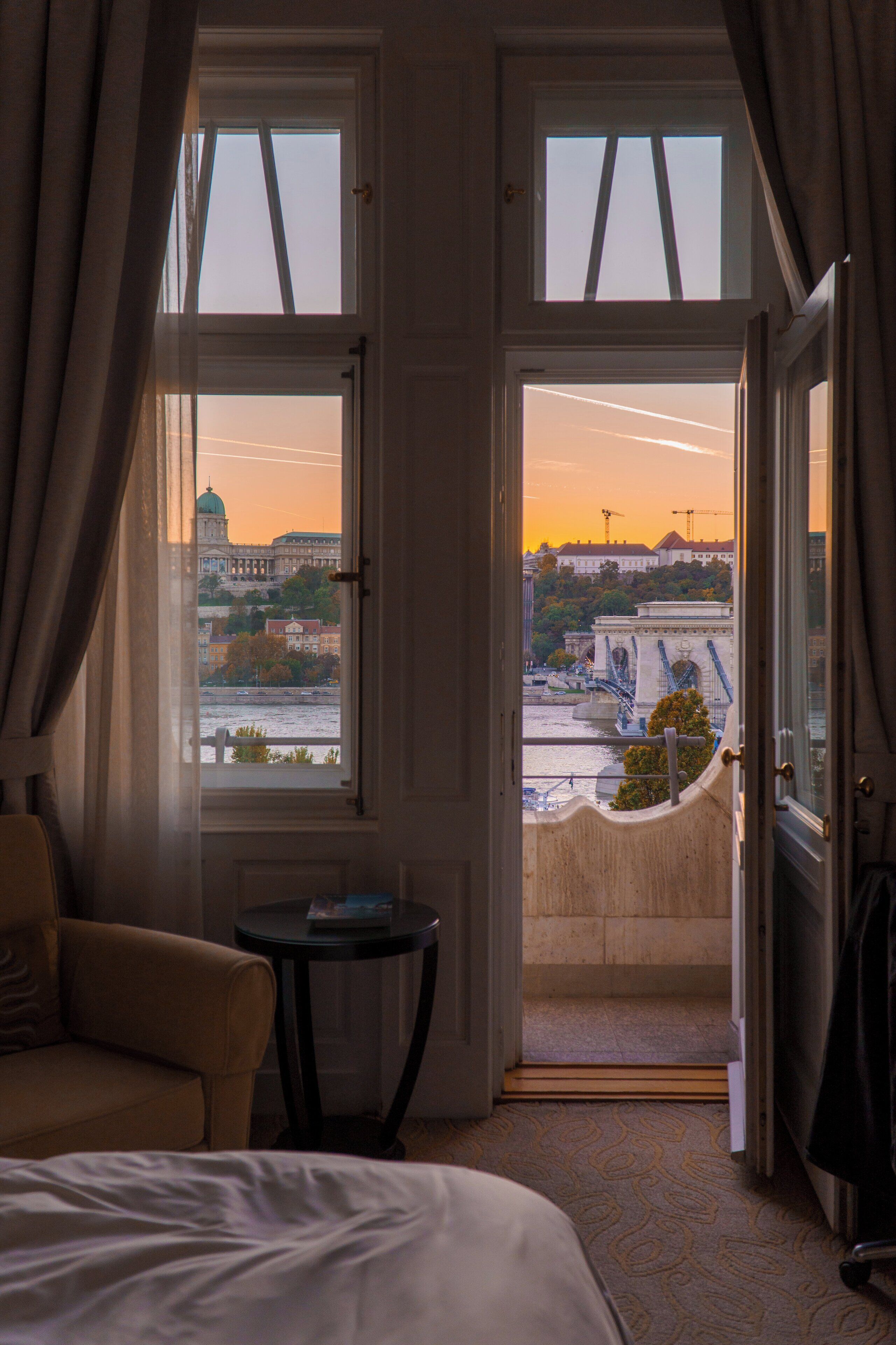 1 bedroom, premium bedding, down duvets, select comfort beds