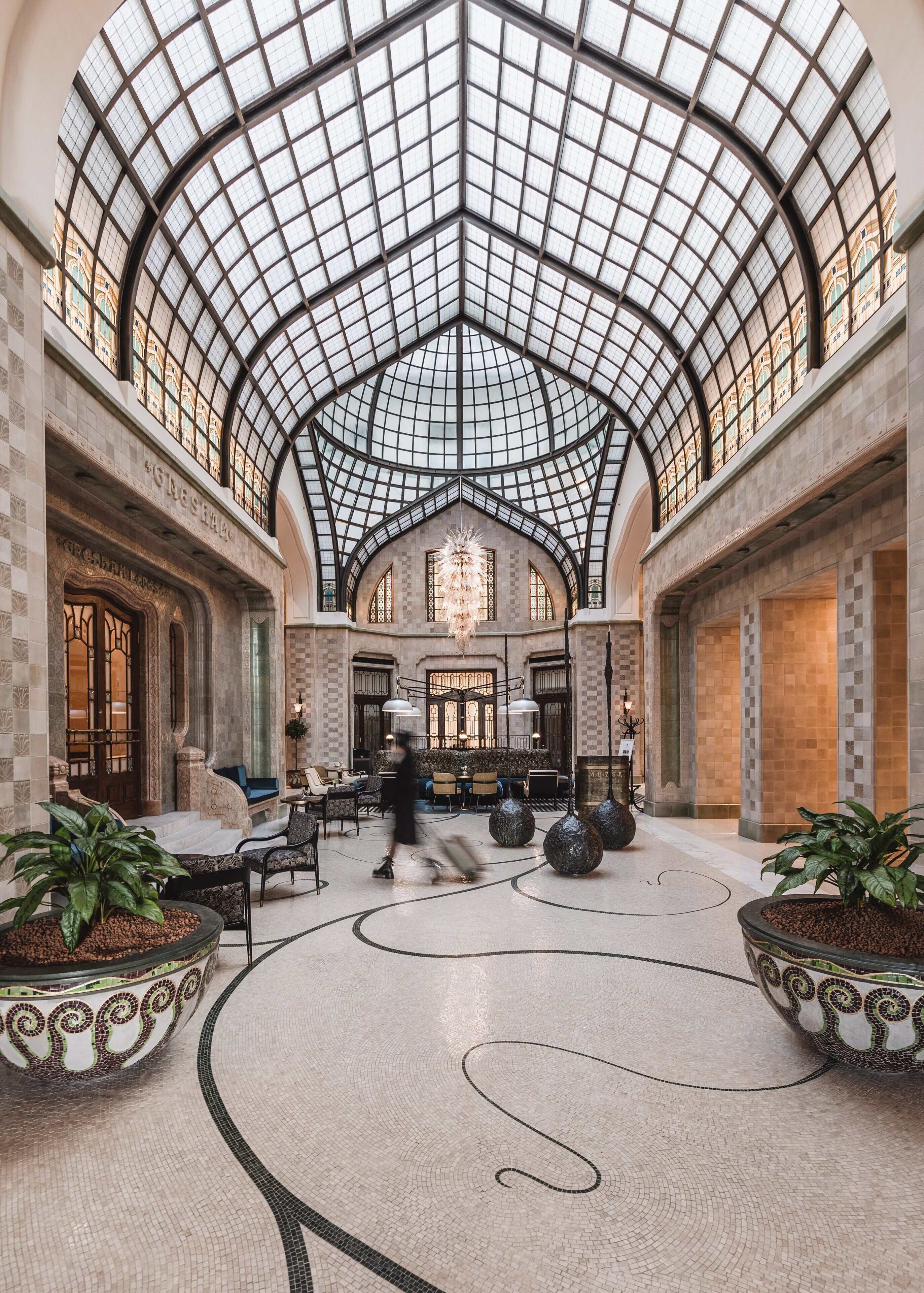 2 间酒吧/酒廊、鸡尾酒酒吧