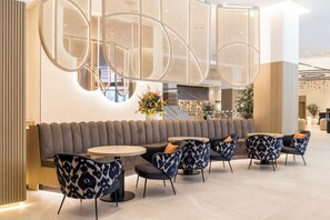 Coffee shop - Hotel ILUNION Les Corts Spa (Barcelona)