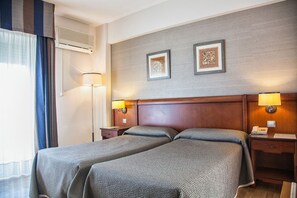 Standard Twin Room (2 single beds) - Hotel Miramar (Lanjaron)