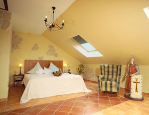 Minibar, desk, cribs/infant beds, free WiFi - Hotel Borchers (Doerpen)