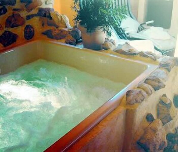 Massage/treatment rooms