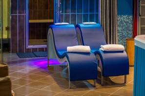 Sauna, spa, soins du corps, aromathérapie, massage aux pierres chaudes
