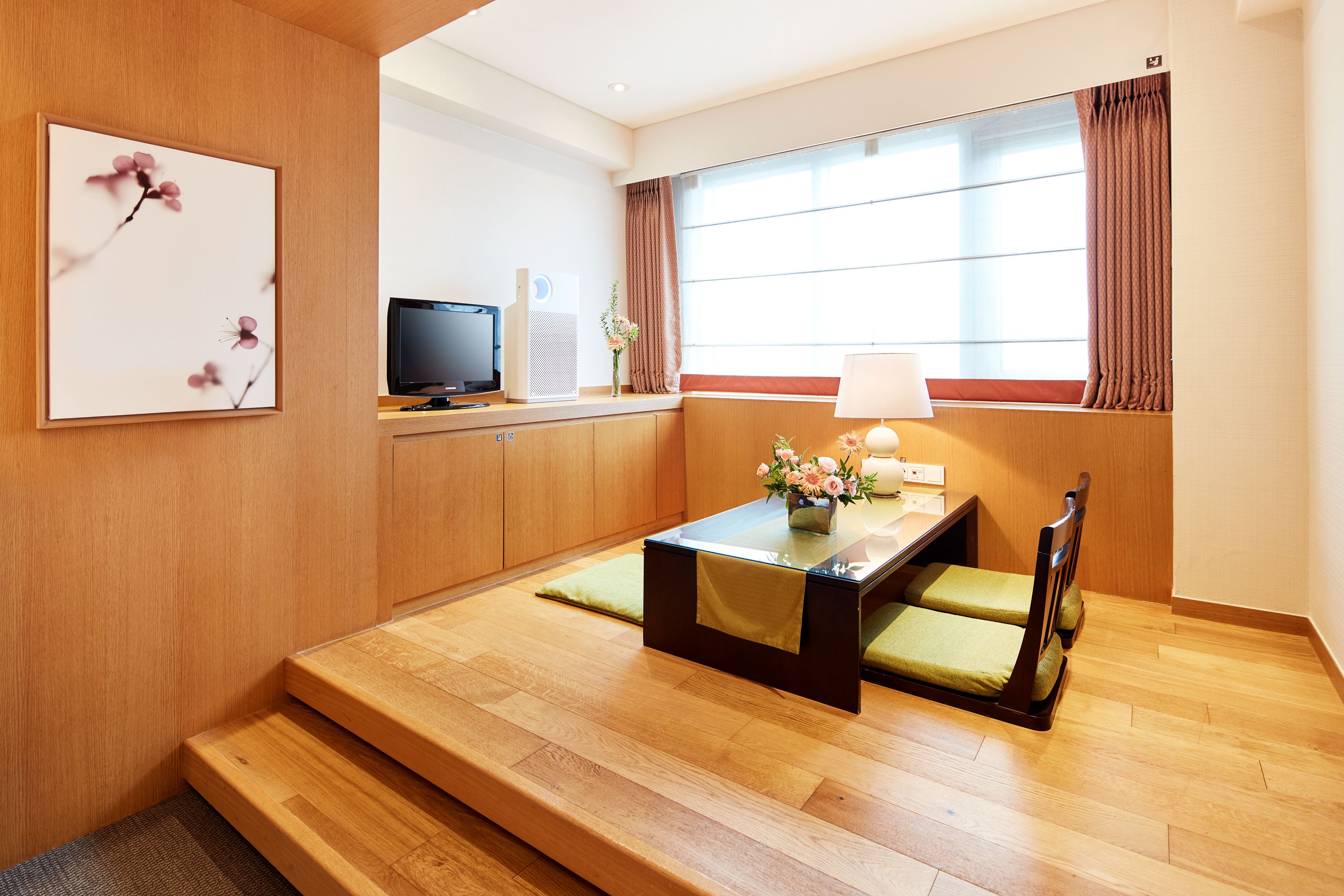 Een kluis op de kamer, verduisterende gordijnen, geluiddichte muren