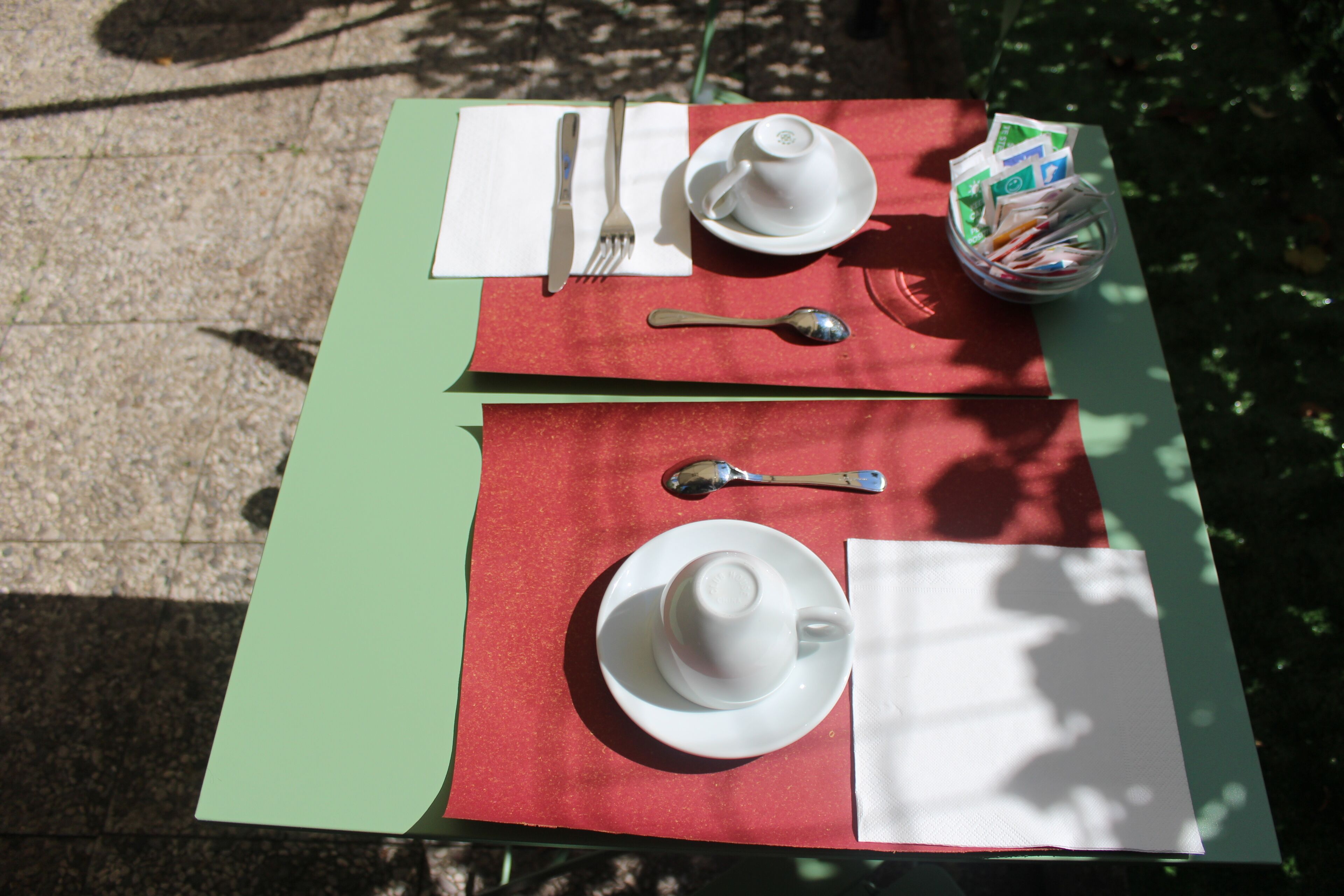 daily buffet breakfast (eur 15 per person)