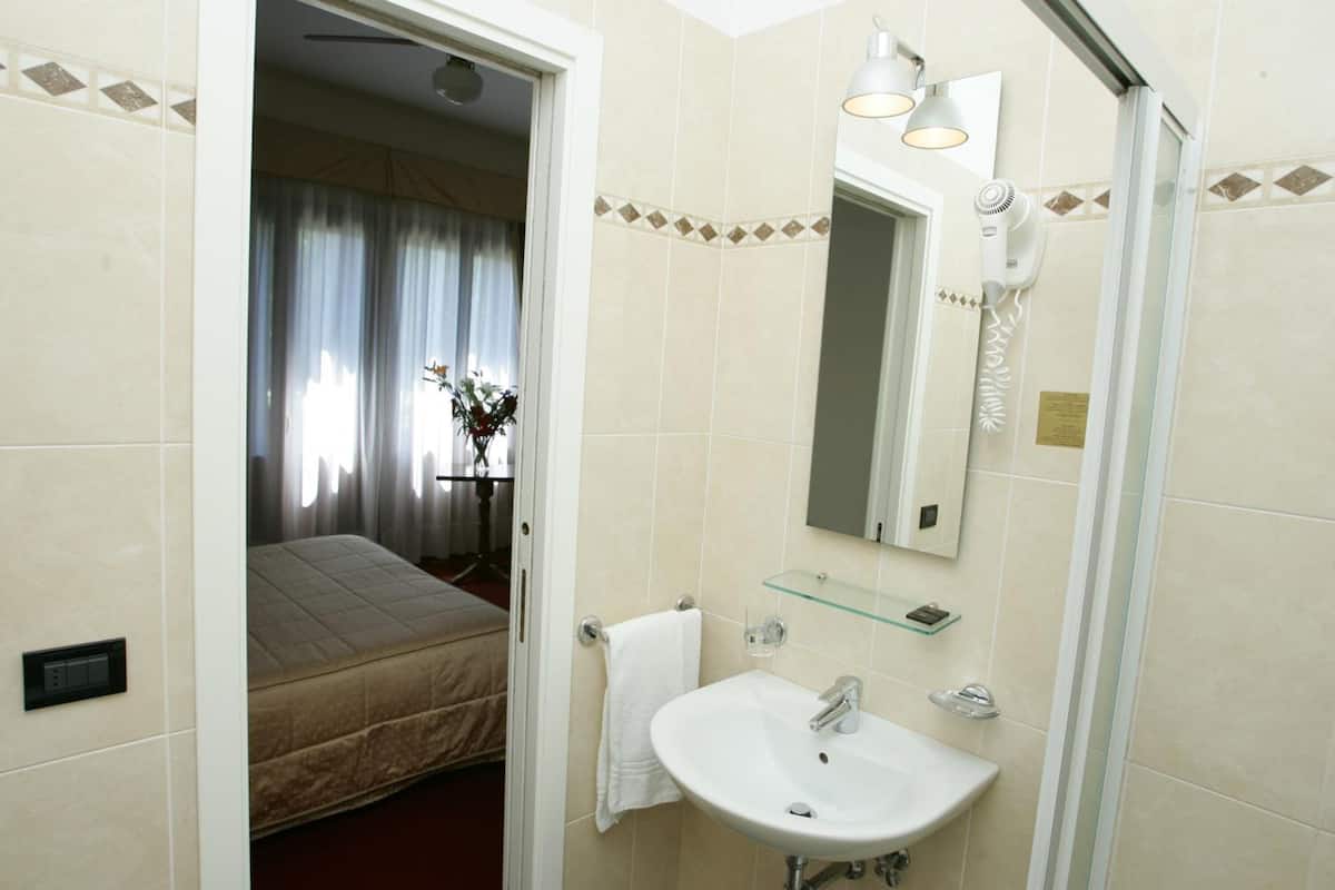 Chambre Simple | Ăquipements de la chambre