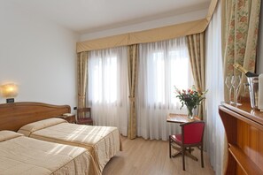 Double or Twin Room | Free WiFi, bed sheets