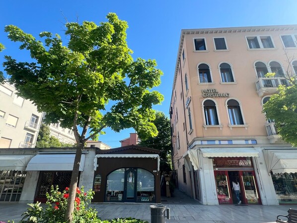 Front of property - Hotel Cristallo (Venice)