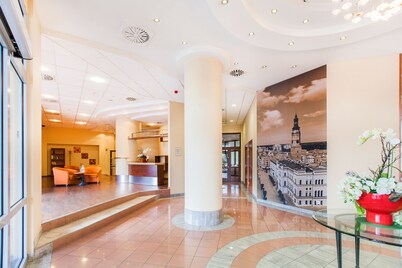 Qubus Hotel Głogów