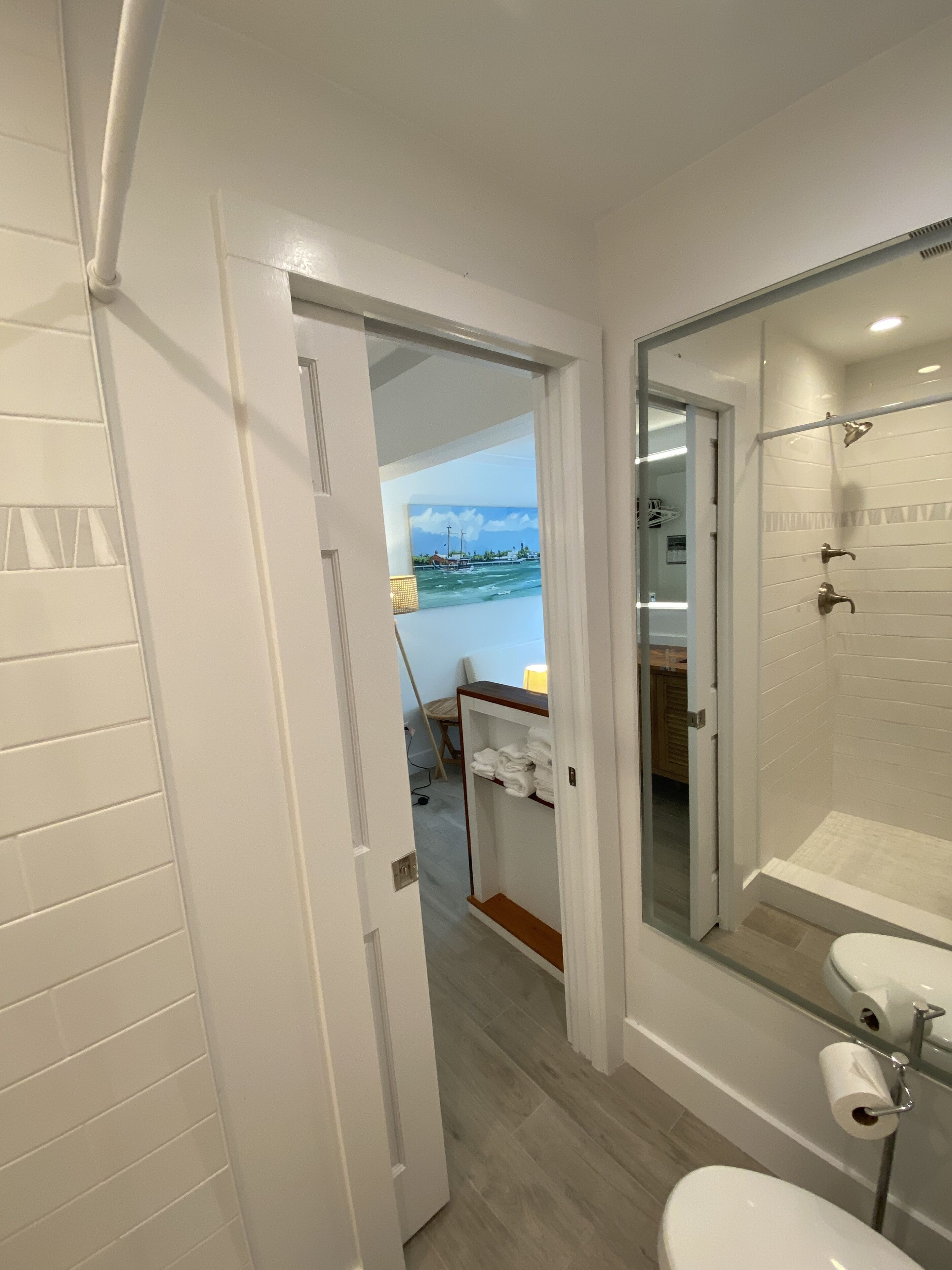 Photo - Alexander Palms Court - No Hidden Resort Fees!