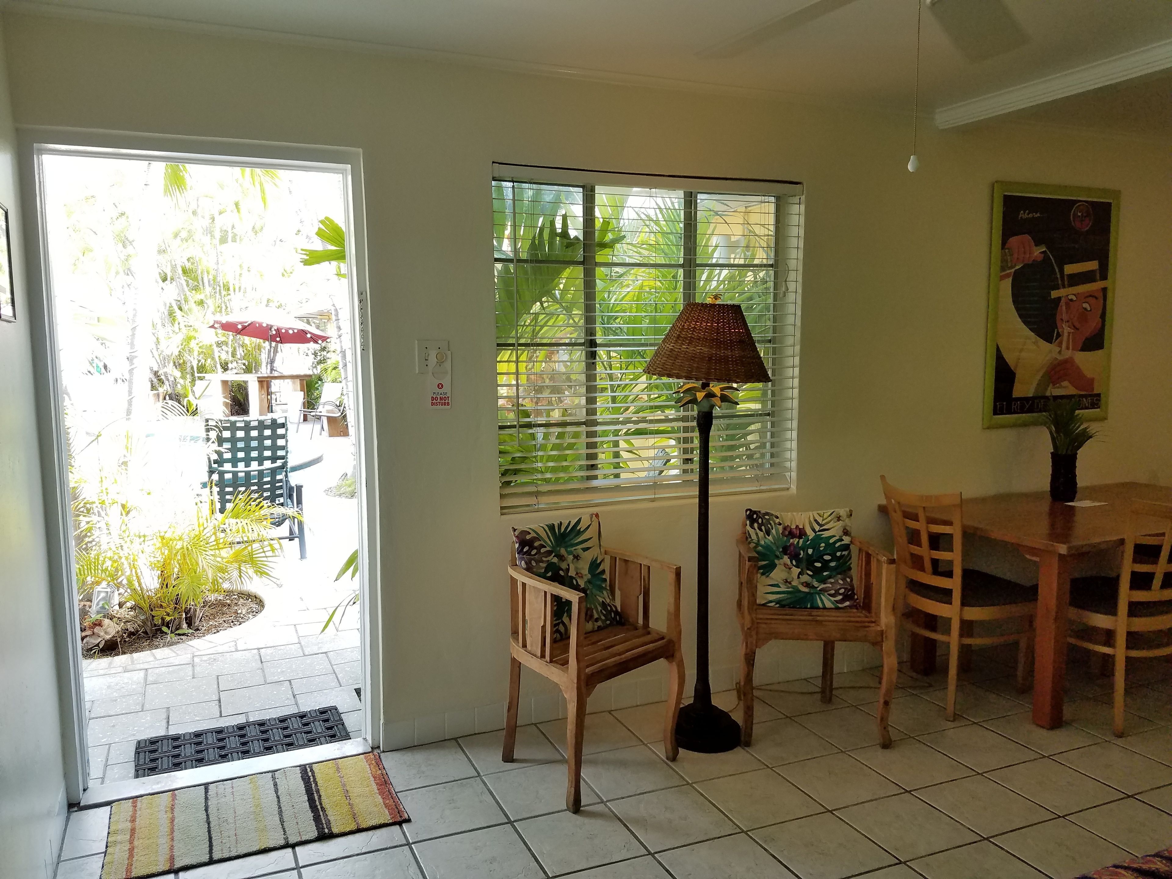 Photo - Alexander Palms Court - No Hidden Resort Fees!