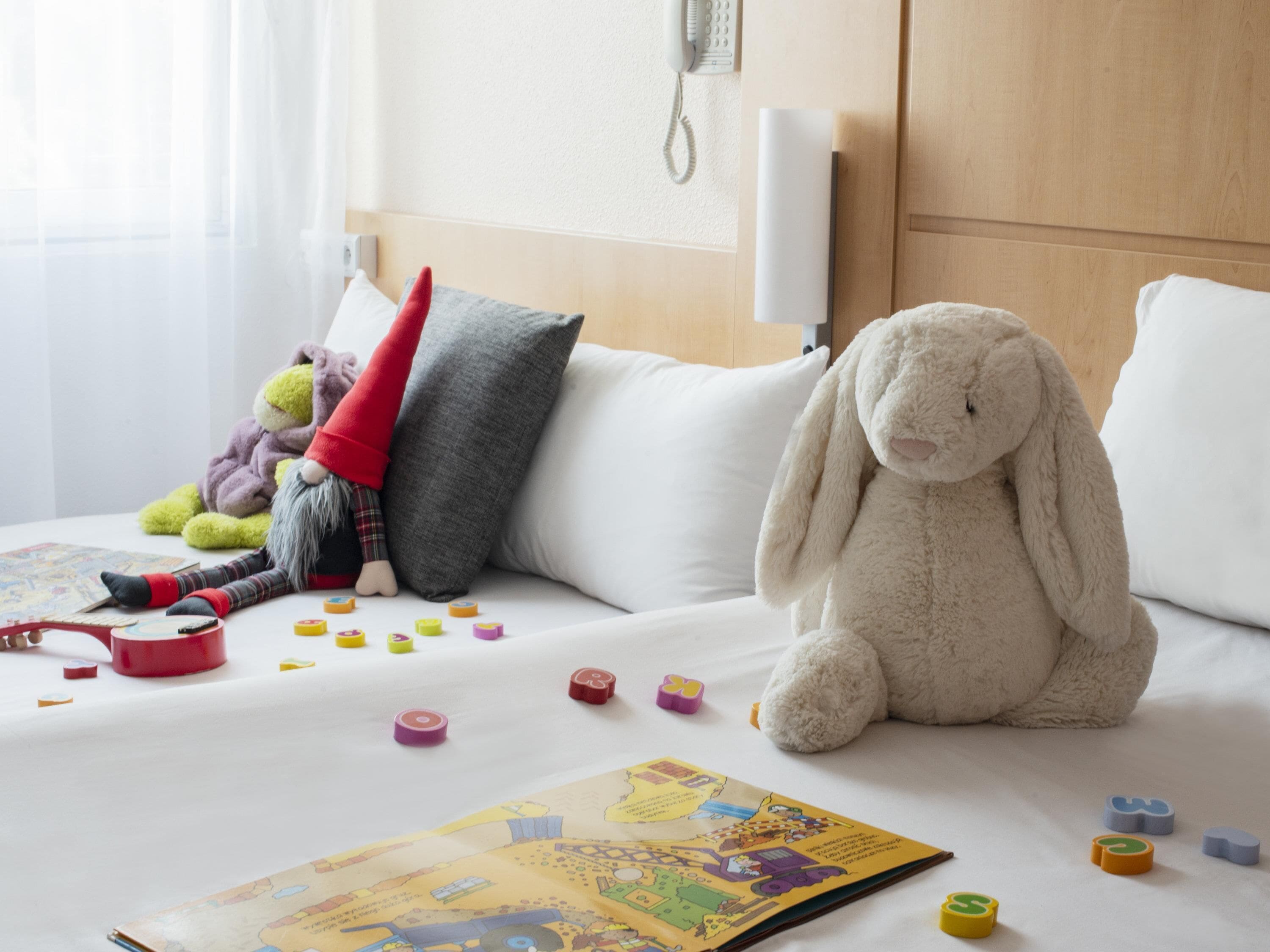 Family Room, Multiple Beds | Desk, iron/ironing board (on request), WiFi (free), bed sheets