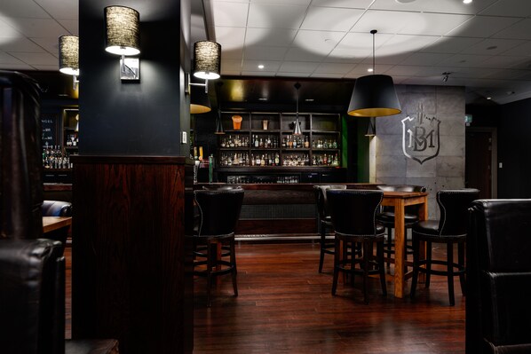 Bar (in der Unterkunft)
