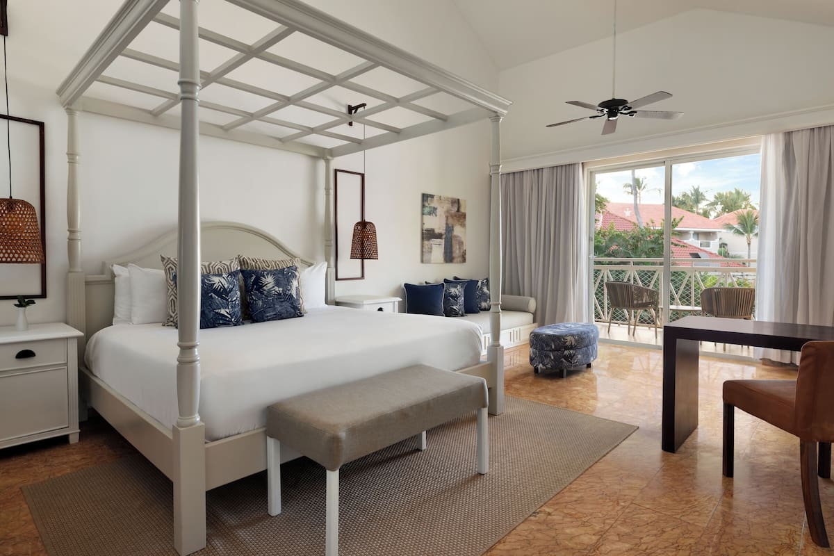 Free minibar items, in-room safe, desk, blackout drapes