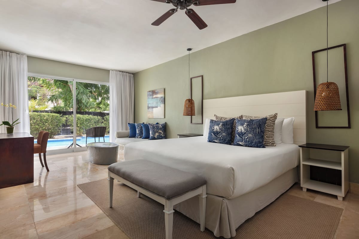 Free minibar items, in-room safe, desk, blackout drapes
