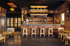 10 bars/lounges, 3 beach bars, swim-up bar, poolside bar