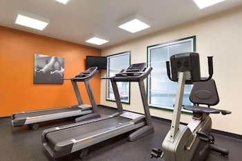 Fitness center at Country Inn & Suites by Radisson, Myrtle Beach, SC