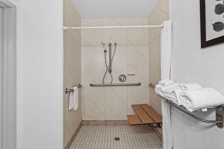 Country Inn Suites by Radisson, Myrtle Beach, SC - Image 10