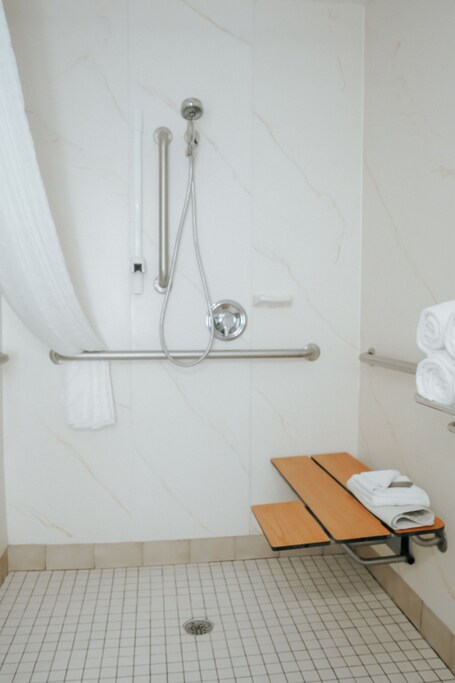 Country Inn Suites by Radisson, Myrtle Beach, SC - Image 43