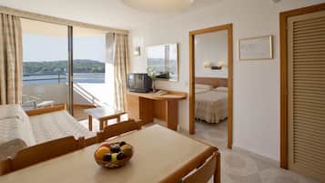 Apartament, vistes al mar | 1 dormitori, escriptori, planxa i posts de planxar i bressols gratuïts