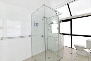 Appartement, 1 chambre | Salle de bain