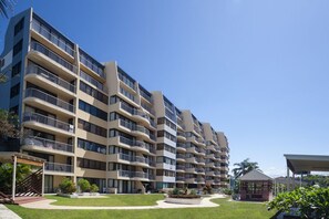 Exterior - Broadbeach Travel Inn Apartments (Broadbeach)