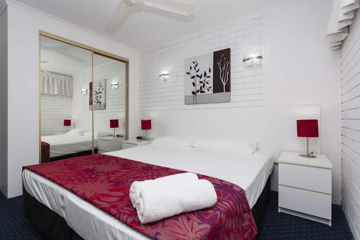 Standard Apartment, 1 Bedroom | 1 bedroom, in-room safe, iron/ironing board, cribs (surcharge)