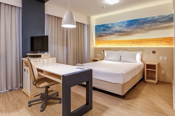 Superior Double Room | Minibar, in-room safe, desk, blackout curtains