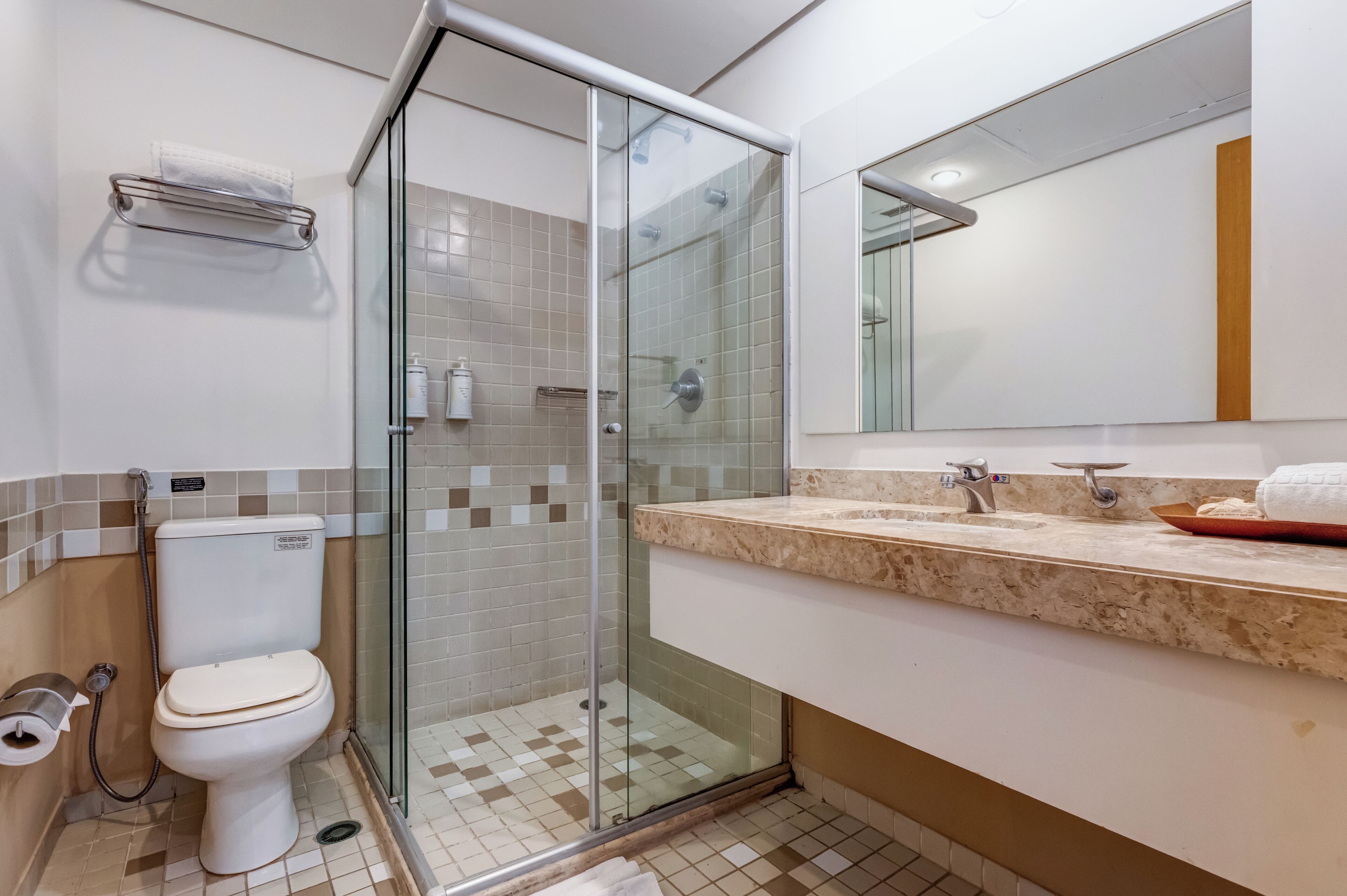 deluxe twin room | bathroom | shower, rainfall showerhead, free toiletries, hair dryer