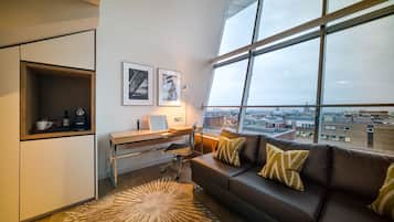 Suite | Ruang tamu | 40 inci televisyen LED dengan digital, TV