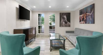 SureStay Plus by Best Western Benbrook Fort Worth