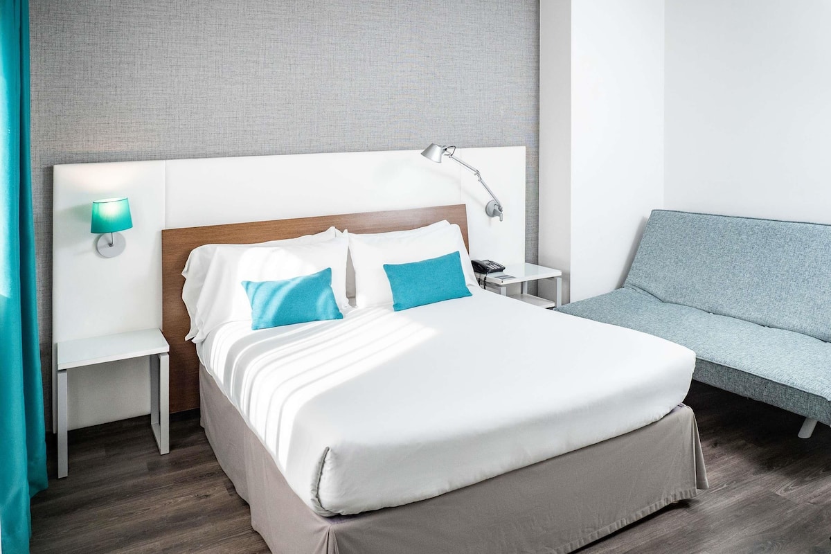 Room, 1 Double Bed