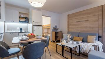 Studio 4 personnes - 1 coin nuit - RiviÚre - Rénové | Tempat tidur bayi (biaya tambahan), Wi-Fi gratis, dan seprai linen