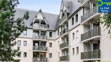 واجهة المنشأة