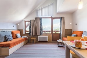 7-person apartment - 1 bedroom + 1 sleeping area - Balcony - Mountain View | View from room
