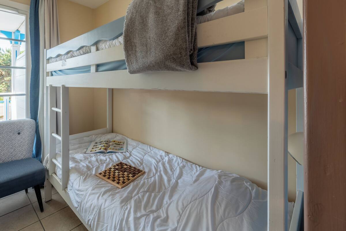 Studio 4 people - 1 sleeping alcove - Terrace or balcony - La Place district