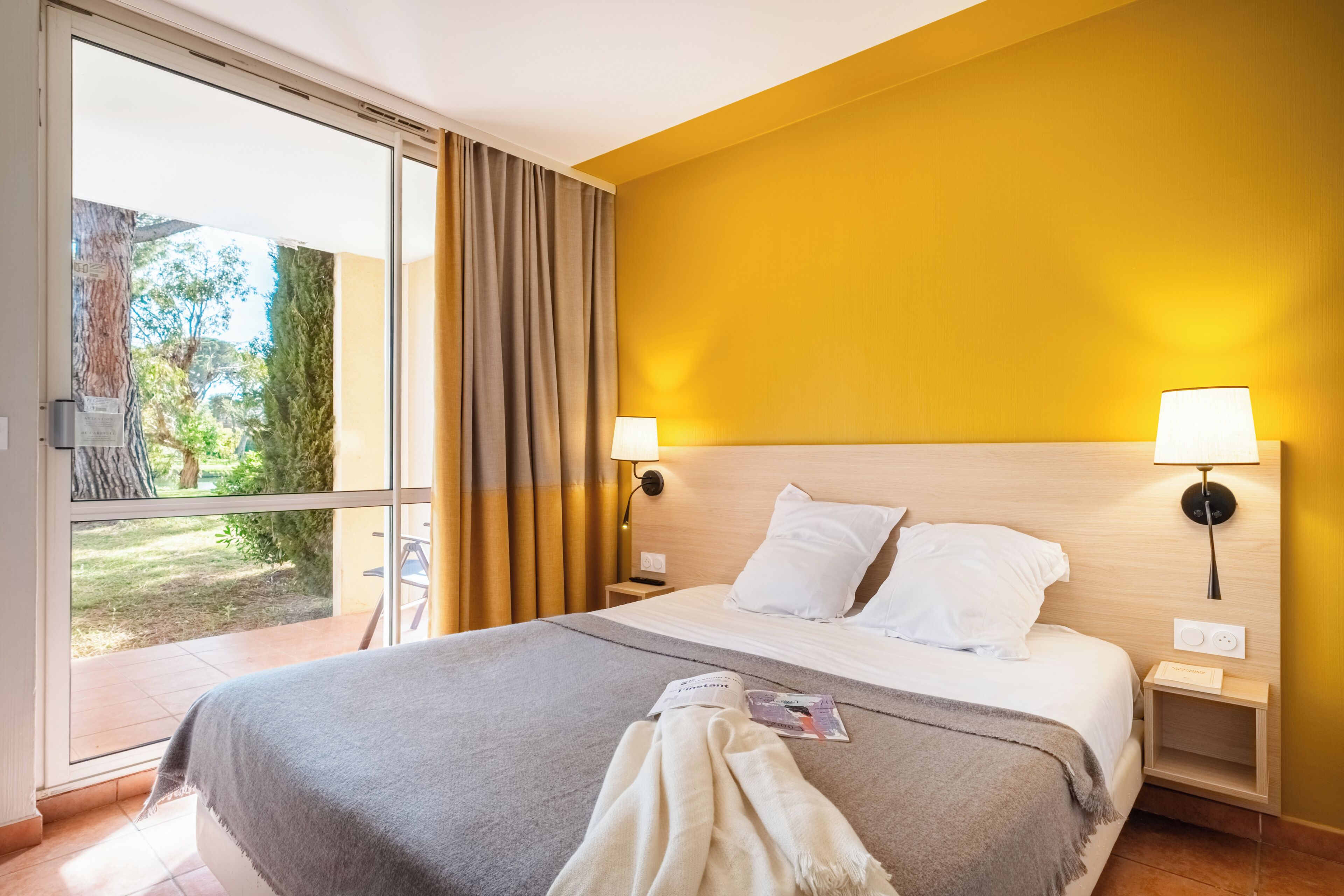 Appartement 6 personnes - 1 chambre + 1 coin nuit - Terrasse ou balcon - Vue rivière - Rénové | Màn/rèm cản sáng, truy cập Internet không dây miễn phí, bộ trải giường 