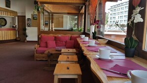 Dining - Les Balcons du Soleil (Font-Romeu-Odeillo-Via)