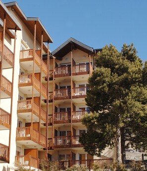 Exterior - Les Balcons du Soleil (Font-Romeu-Odeillo-Via)