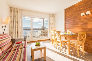 Standard Studio, Mountain View | View from room - Résidence Pierre & Vacances Le Pédrou (Font-Romeu-Odeillo-Via)