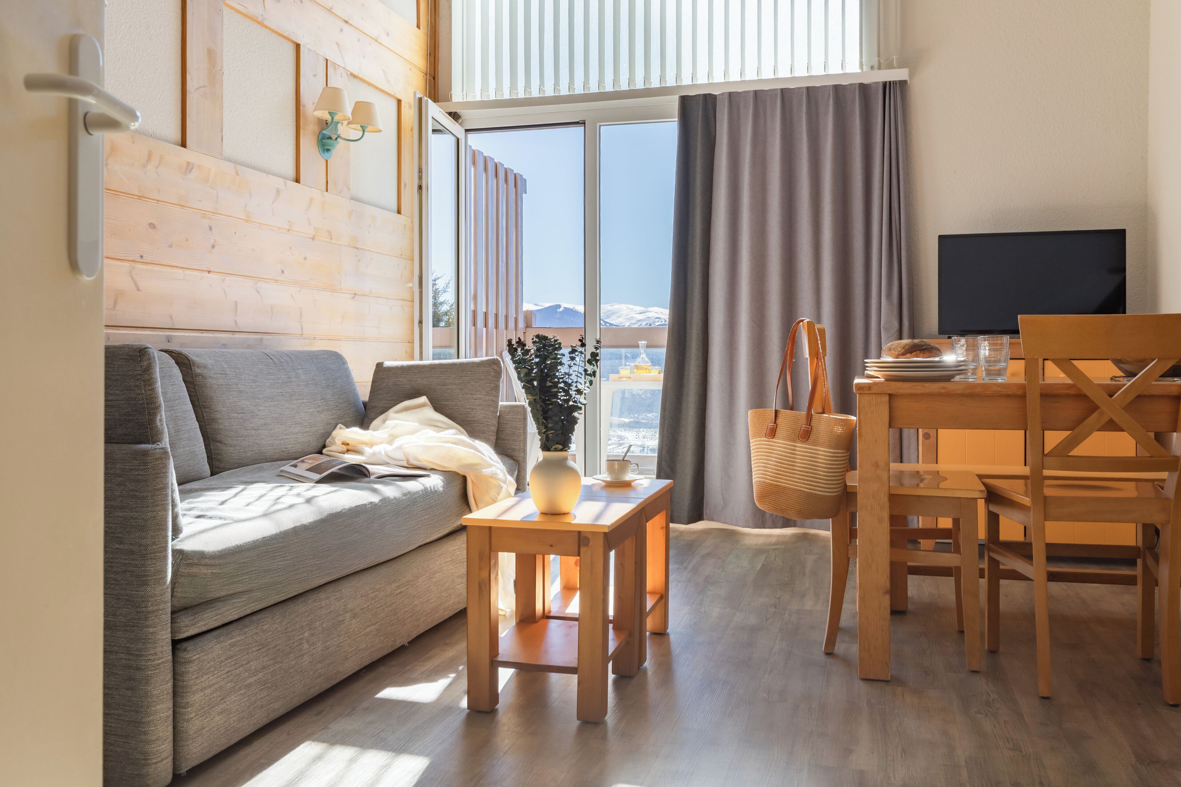 Standard-huoneisto | Oleskelualue | Televisio