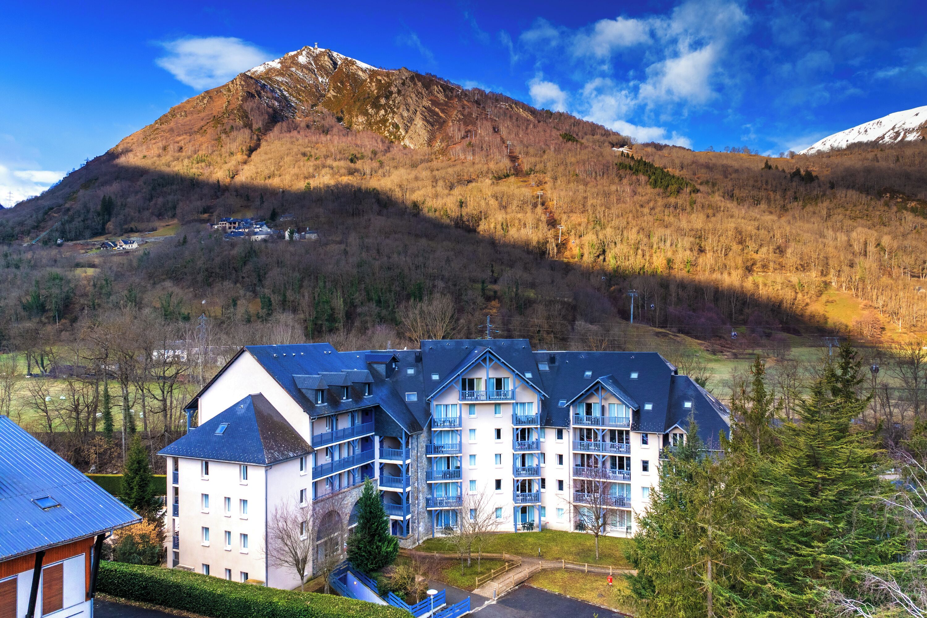 Fachada da propriedade