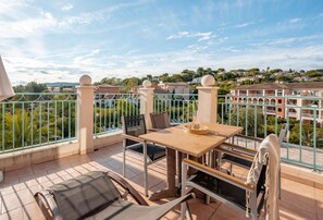 Leilighet, 1 soverom, terrasse, sjøutsikt | Utsikt fra balkong