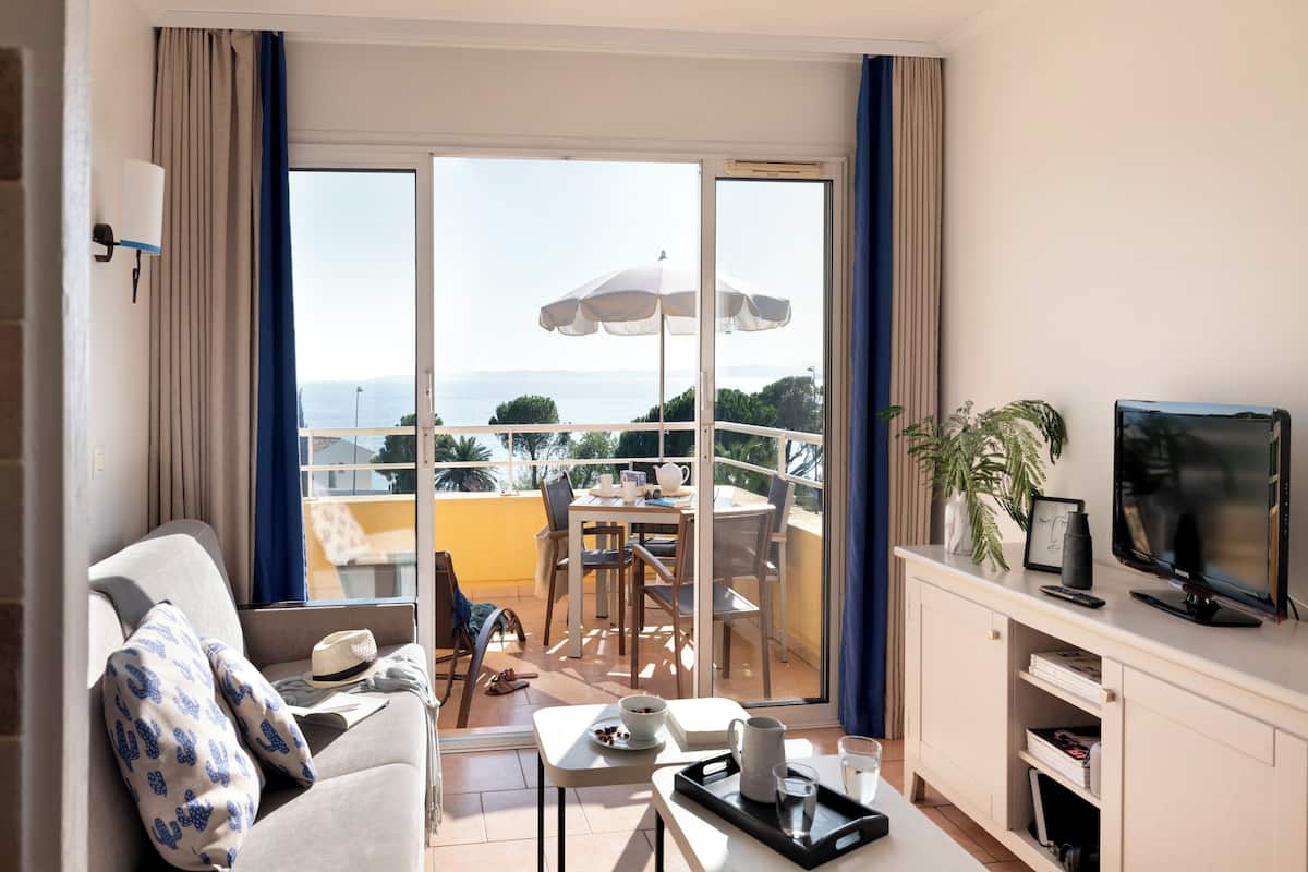 Studio 4 personnes - 1 coin nuit - Terrasse ou balcon - Vue mer | Vue de la chambre